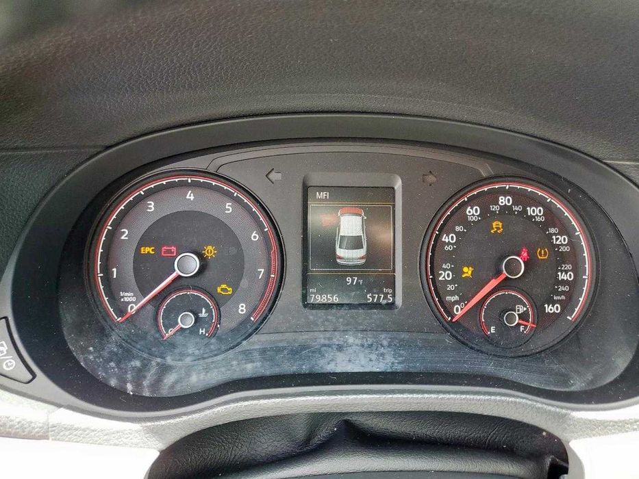 Продам 2020 VOLKSWAGEN PASSAT SE авто розмитнене 127т км пробігу