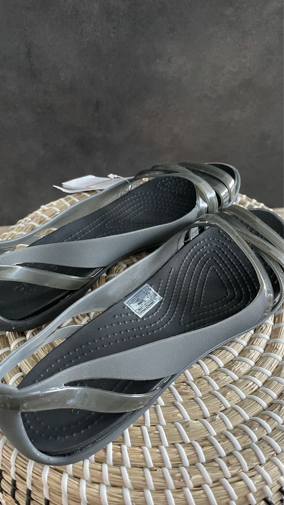 Crocs sandały Isabella Huarache 2 Flat Black W9 39/40