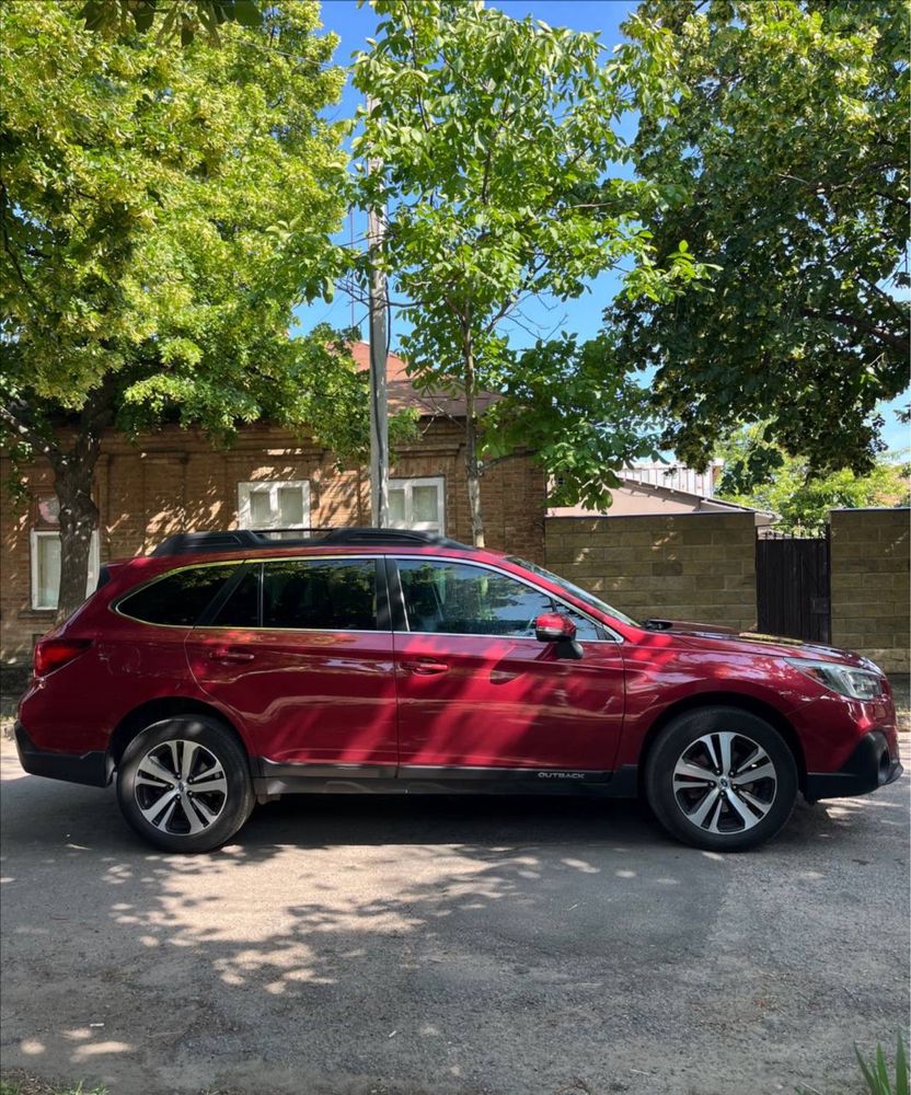 Subaru Outback 2018 3.6 бензин