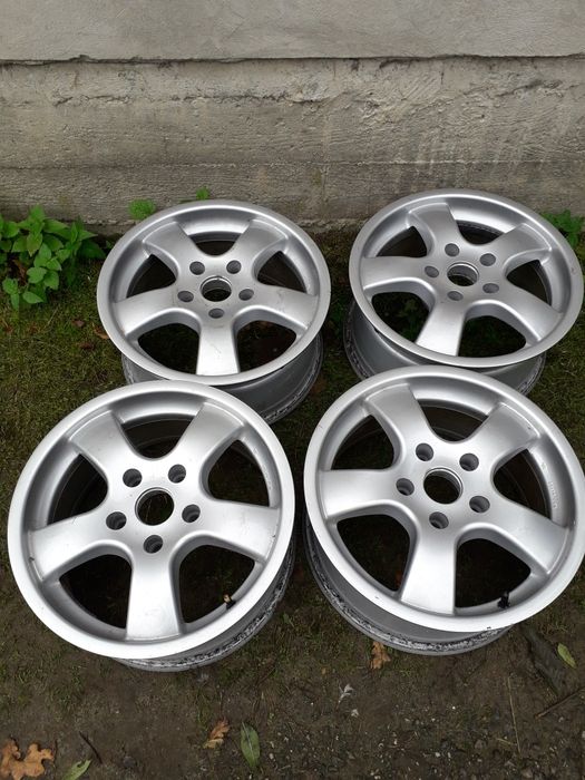 Felgi 16 aluminiowe BMW 5x120 et35