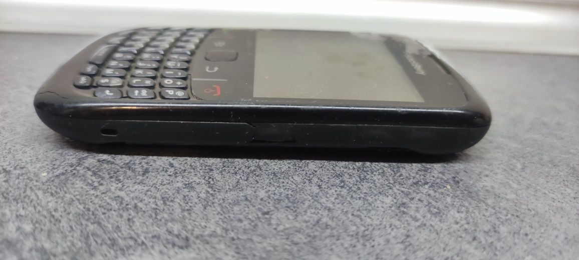 BlackBerry 9300 curve uszkodzony