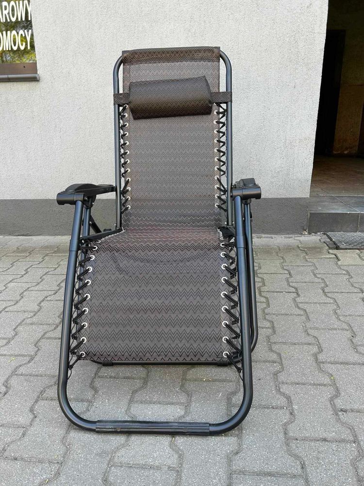 Lezak sznurowany brazowy