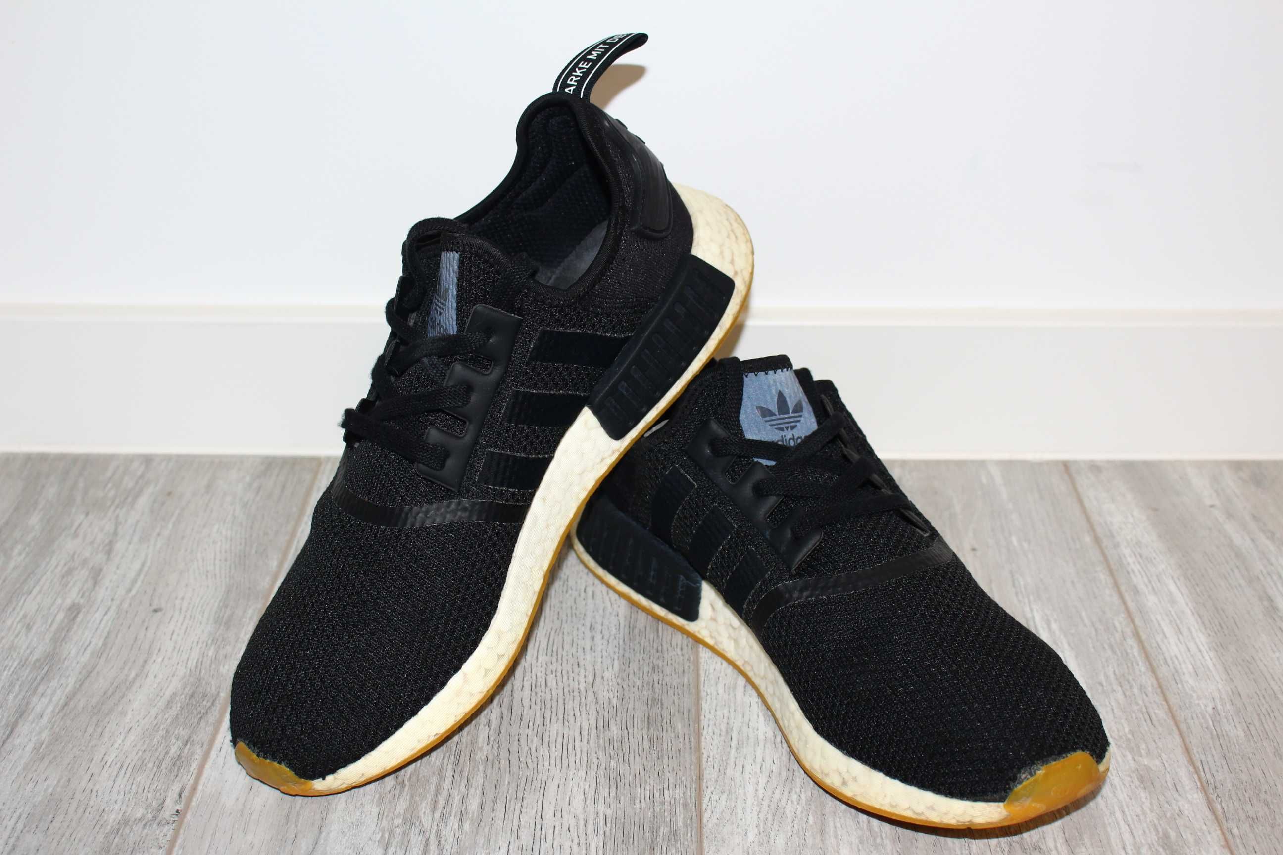 Кроссовки adidas NMD R1 мужские р. 46