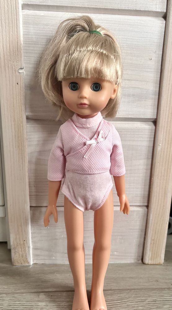 Лялька 32-34 см розмірами як Паола Рейна