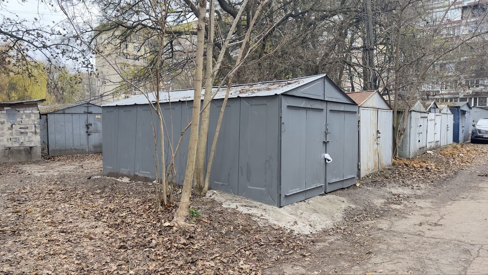 Продаю гараж Тополь3