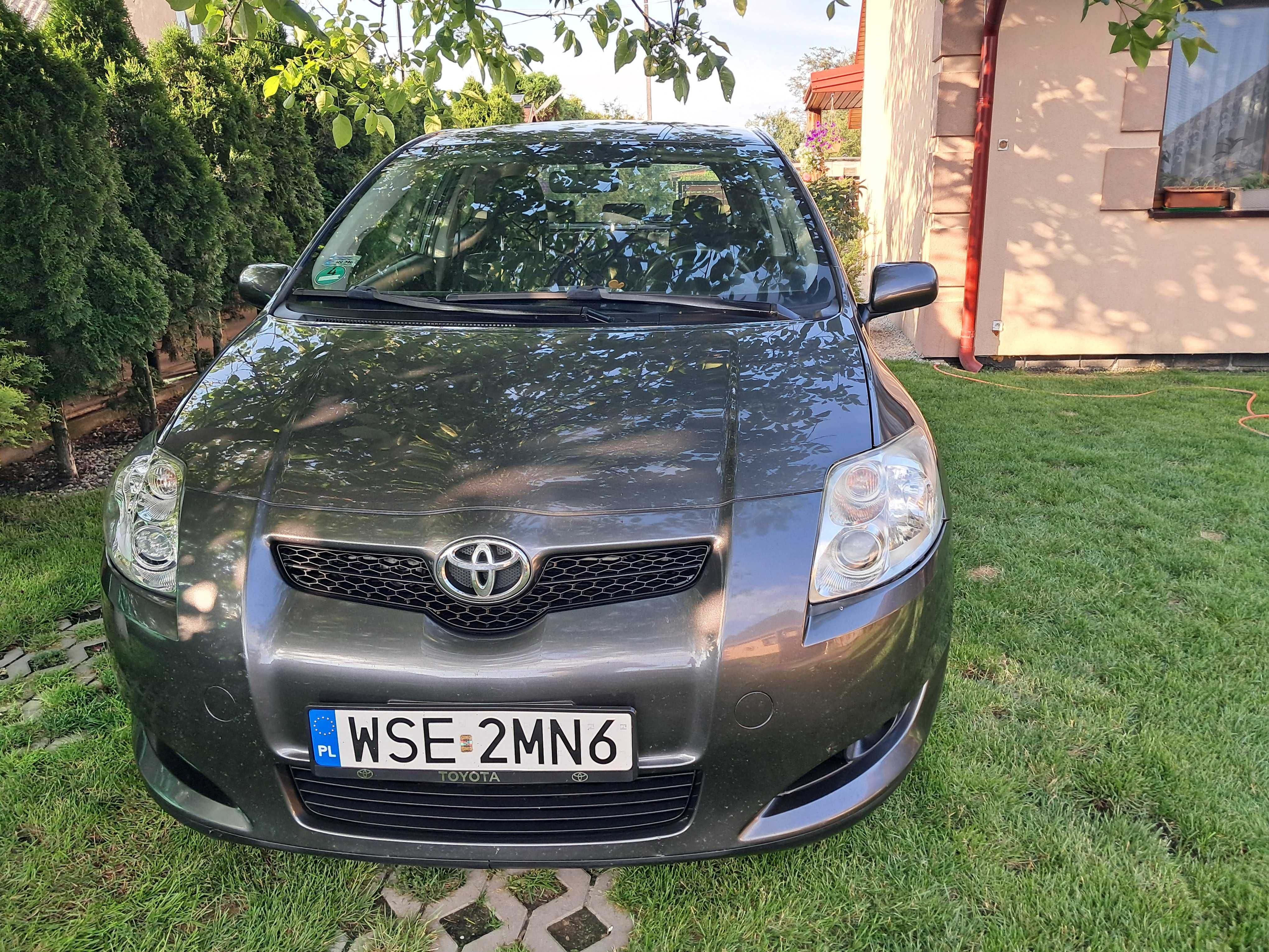 Toyota Auris benzyna + gaz 2007