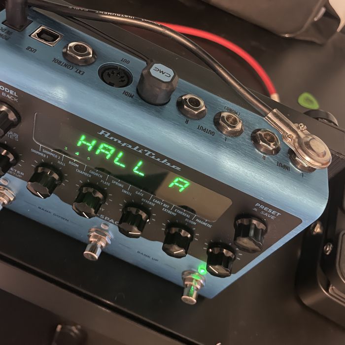 Boss MS-3 / IK Multimedia X Space