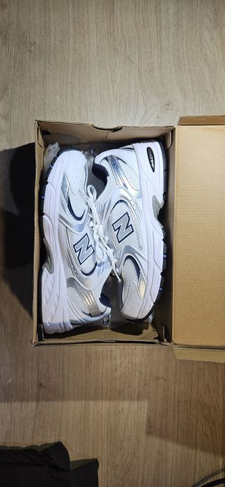 Nowe buty New Balance 530 r.45