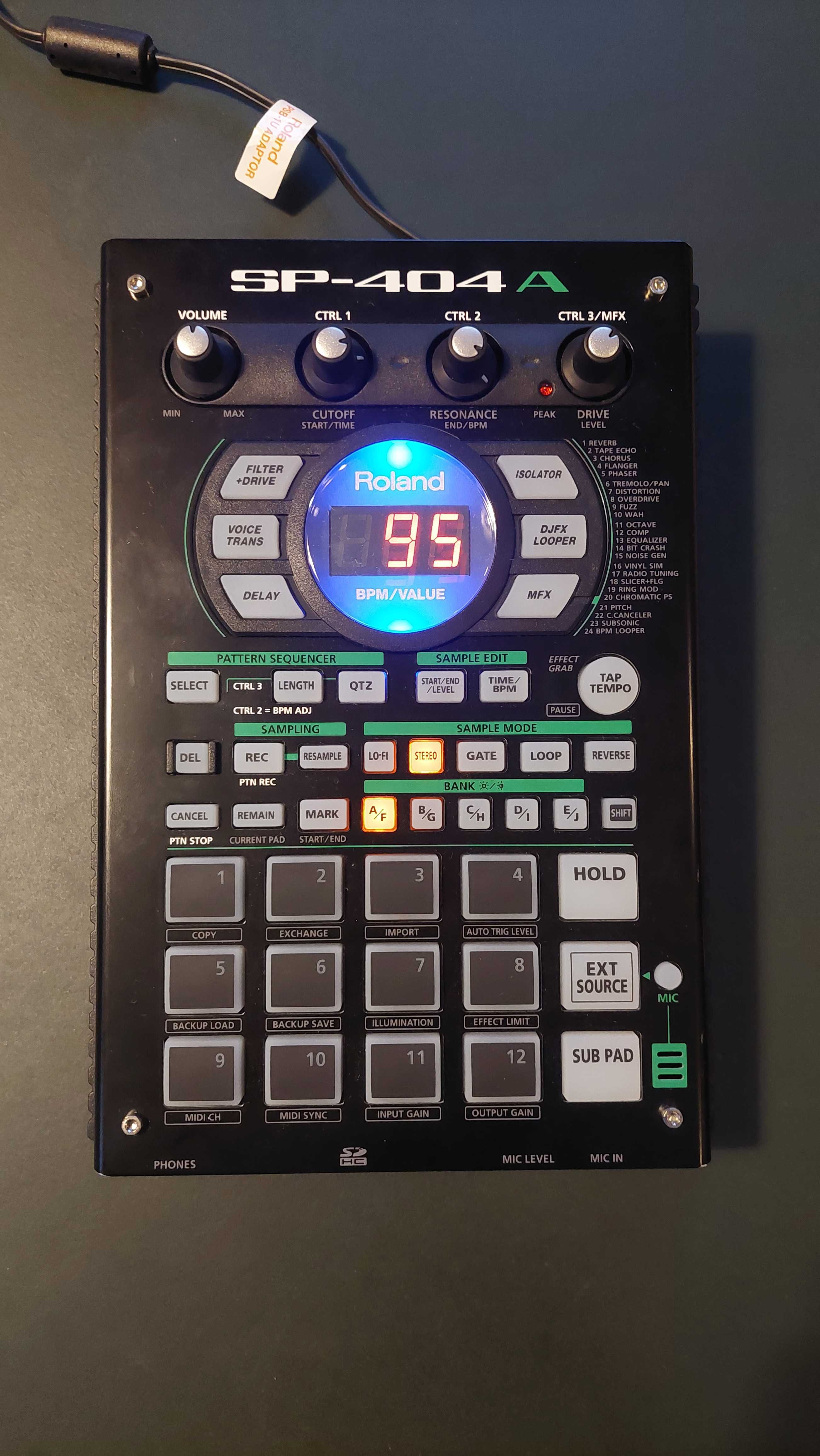 Roland SP - 404A Linear Wave Sampler