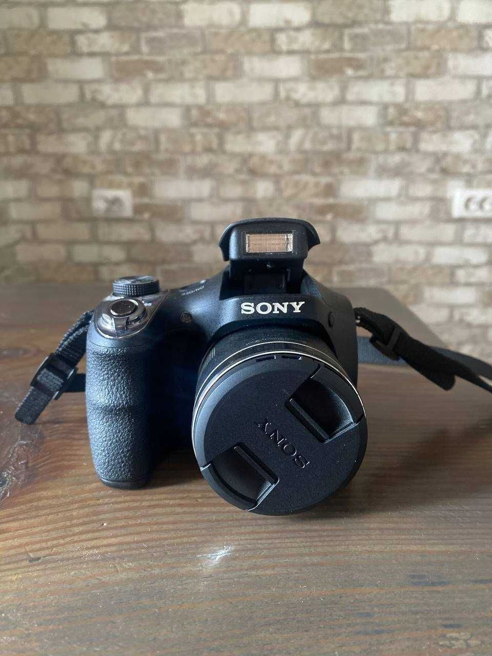 Фотоапарат Sony Cyber-Shot DSC-H300 Black