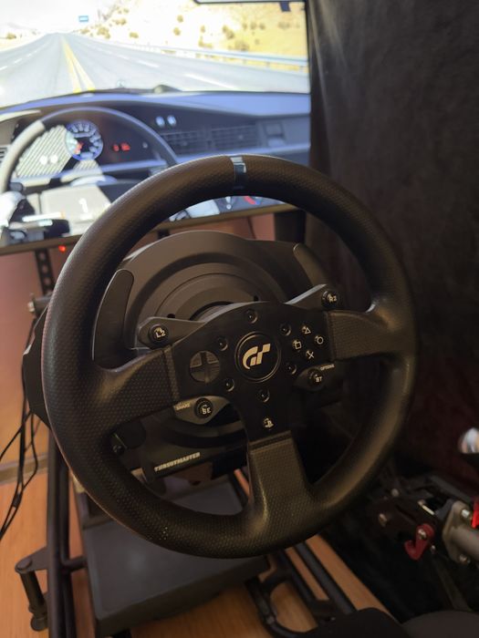 Stanowisko simracing kompletny symulator wyscigowy z telewizorem