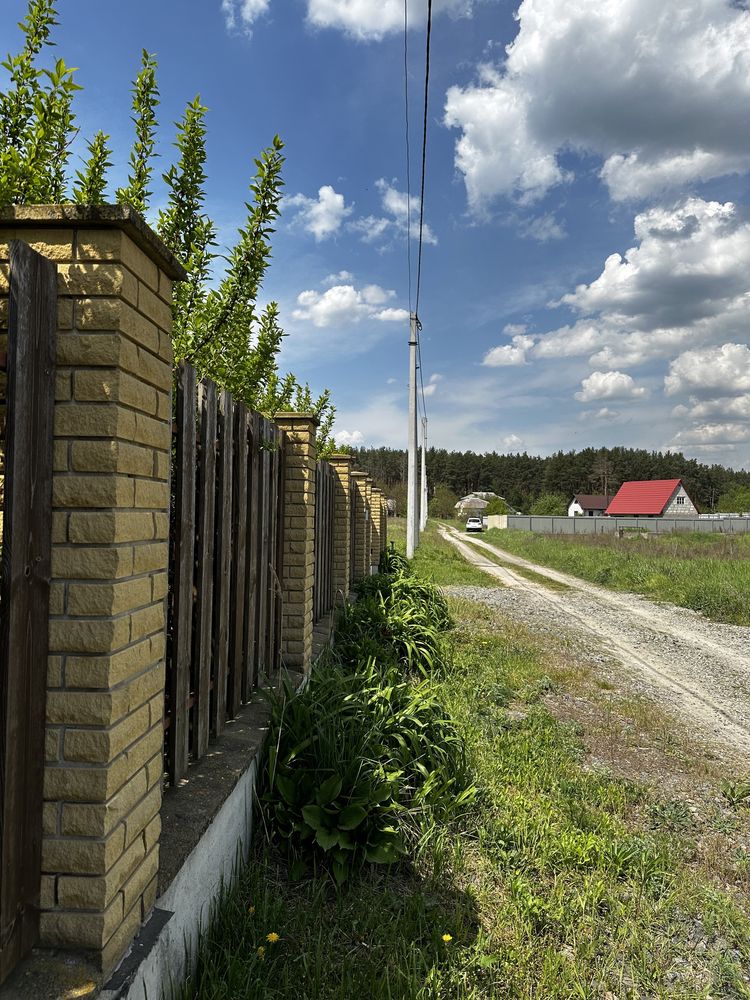 Продам 12 соток під забудову поруч ліс