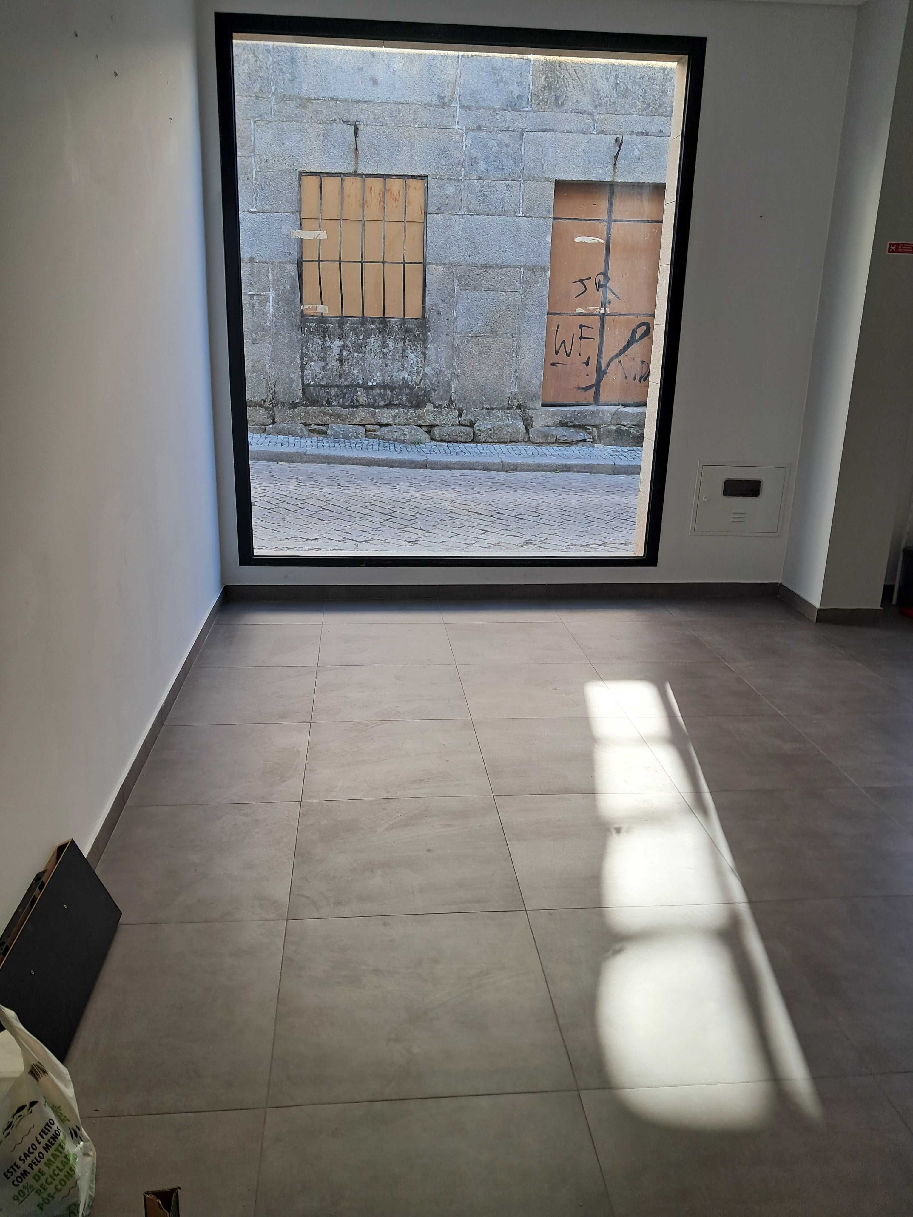 Loja para alugar centro Mangualde