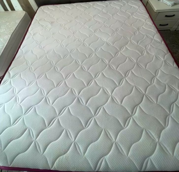 Pranie Tapicerki meblowej Czyszczenie Sof Kanap Foteli Krzeseł Wersalk