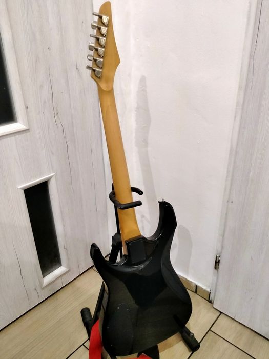 Sprzedam gitarę elektryczną