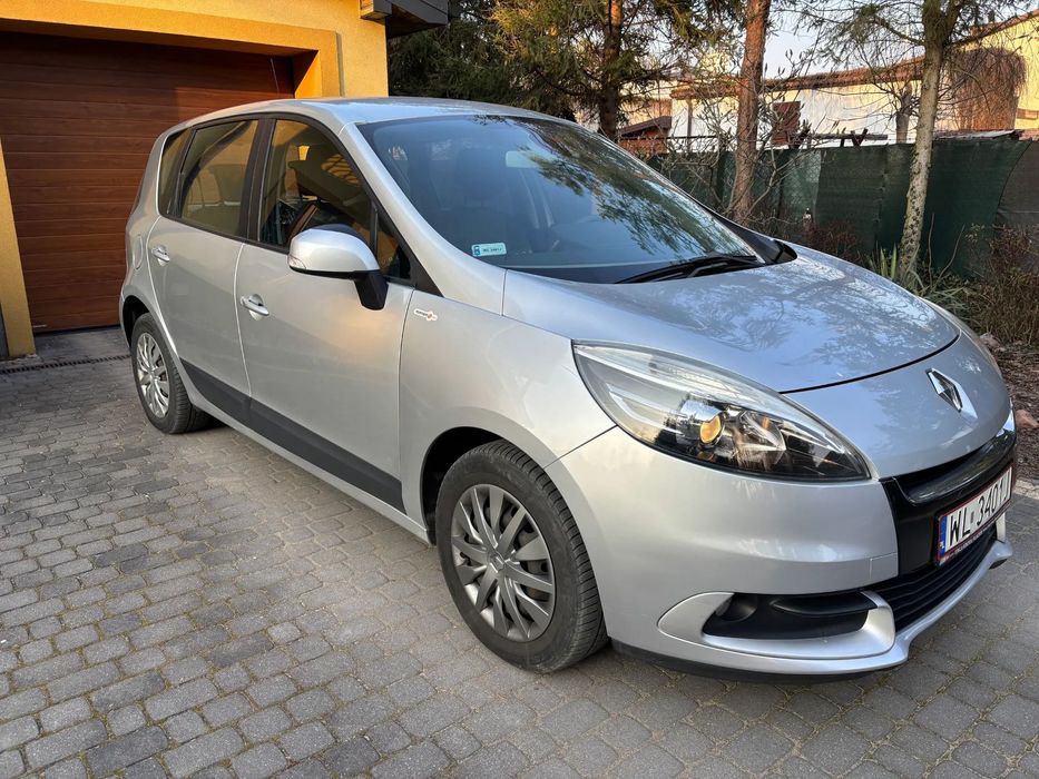 Renault Scenic Rodzinny Renault Scenic III TOM TOM Edition 1.4TCe, 2 właściciel