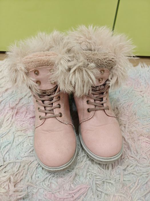 Buty, botki różowe zimowe dla dziewczynki r.32