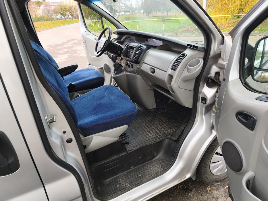Renault Trafic, пасажир, 2006 рік, хороший стан. Рено трафік