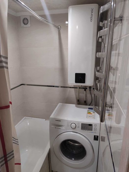 Оренда 3к кв-ри з ремонтом,м.Почайна–15 хв.пішки,Куренівський парк