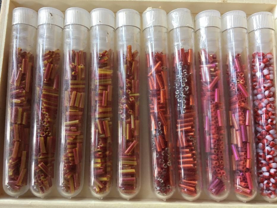 Packs 10 tubos Missangas - varias cores