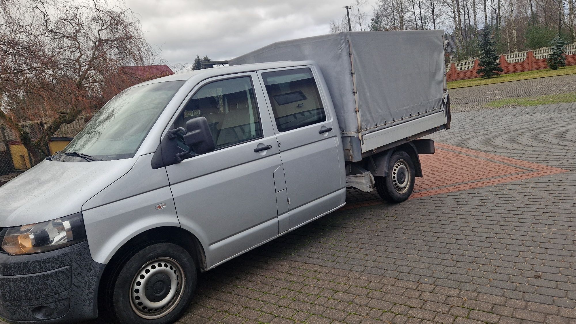 Volkswagen Doka T5