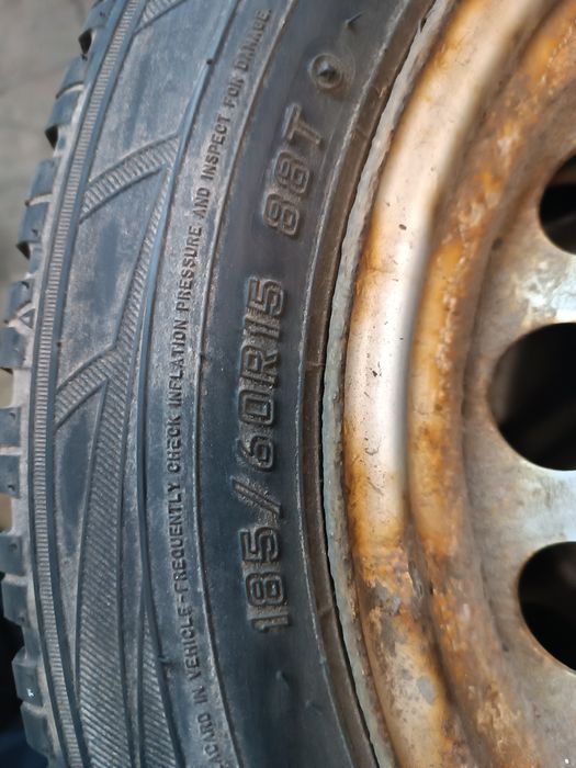 Koła Smart 4x100 15 Opony Zimowe 165 65 R15 i 185 60 R15