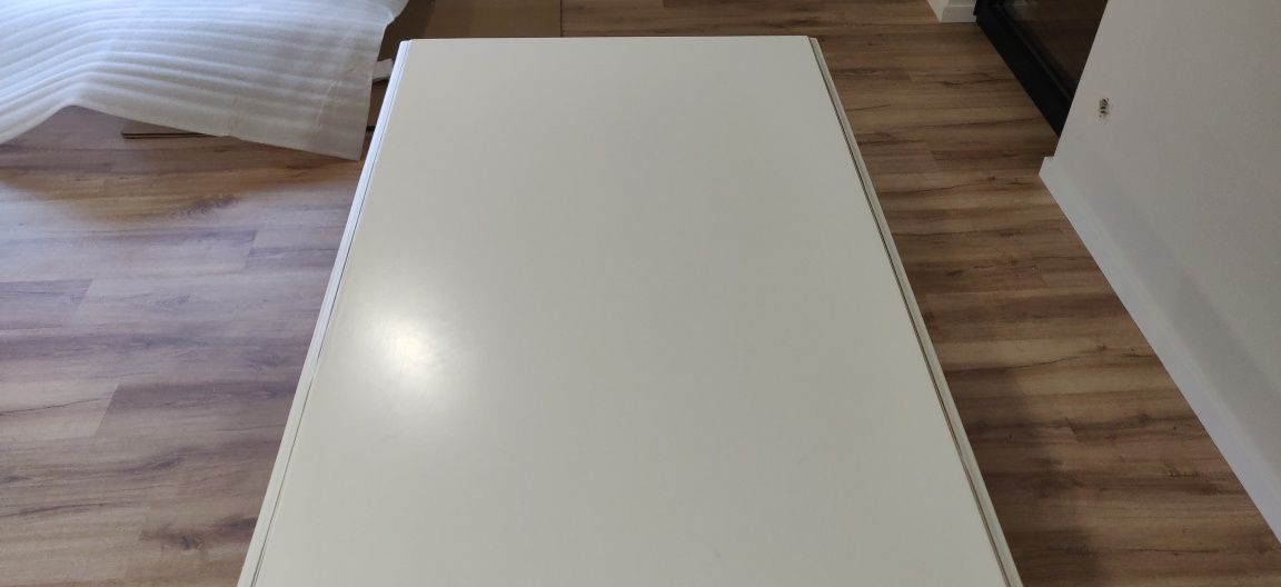Mesa Jantar lacada