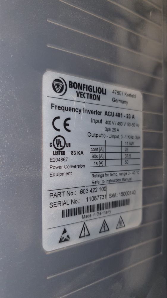 Falownik Inwerter Bonfiglioli Vectron ACU 401-23A 11kW  4 sztuki