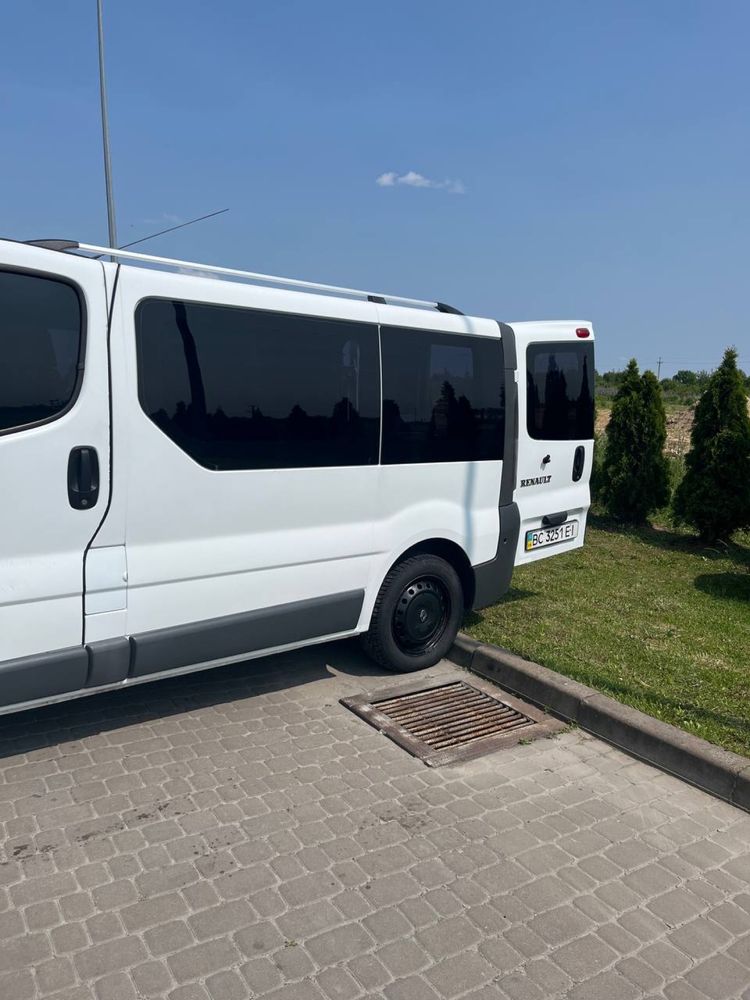 Продам Renault Trafic