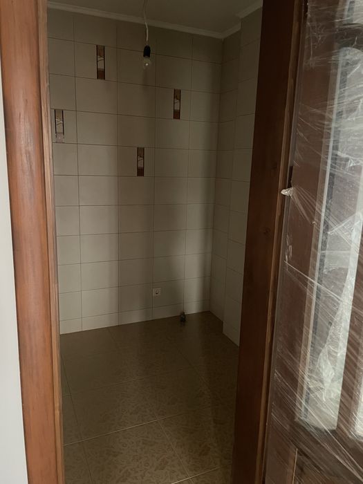 Будинок з прилеглою земельною ділянкою