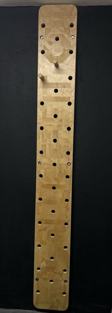 Vendo Peg Board como nova