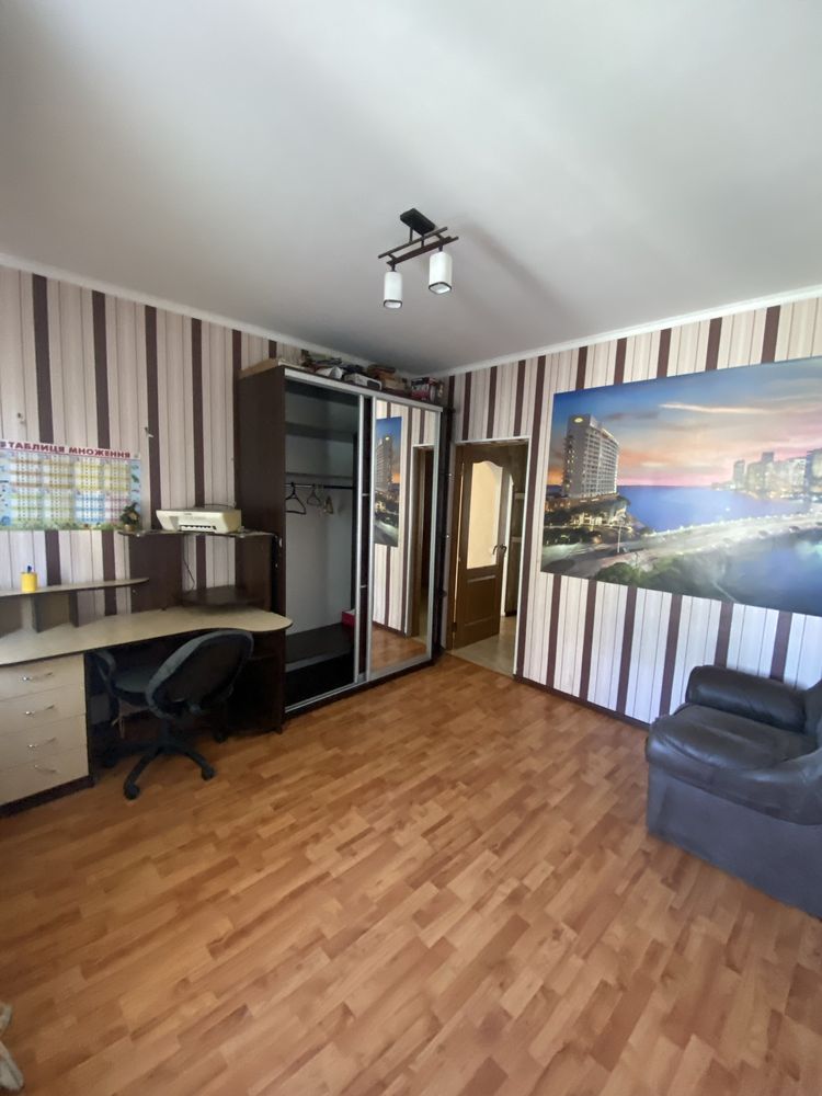 Продаю будинок в гарному стані