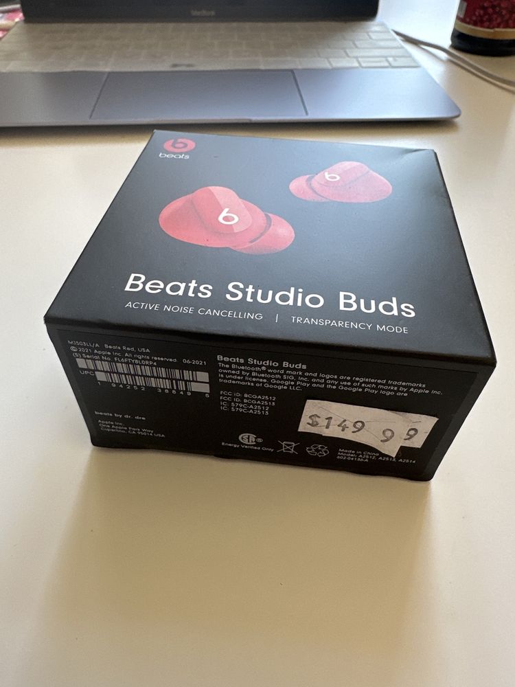 Навушники Beats Studio Buds нові в оригінальній упаковці