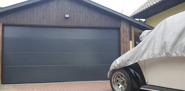 Brama garażowa ocieplana Antracyt 3000x2500 czyste powietrze