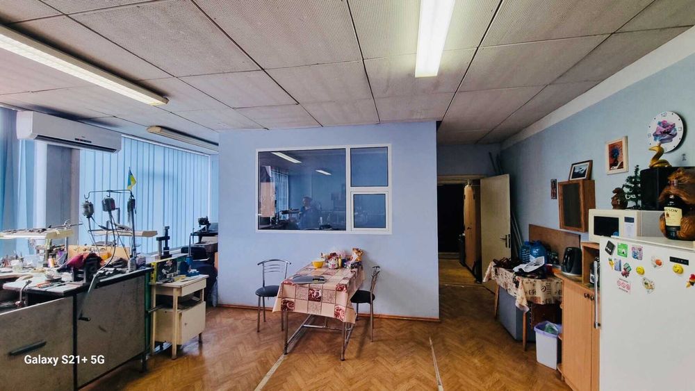 Продам нежилое помещение 117 кв.м на ул.Якуба Коласа 8 Б