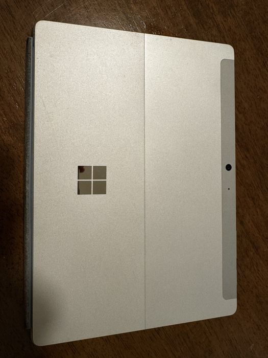 Microsoft Surface GO 2 8GB 128GB Wi-Fi e LTE 4G