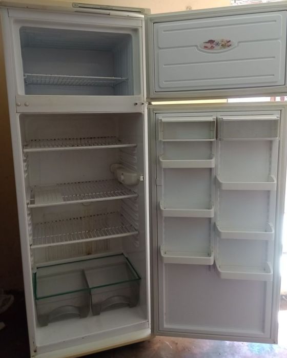 Продам б/у холодильникі