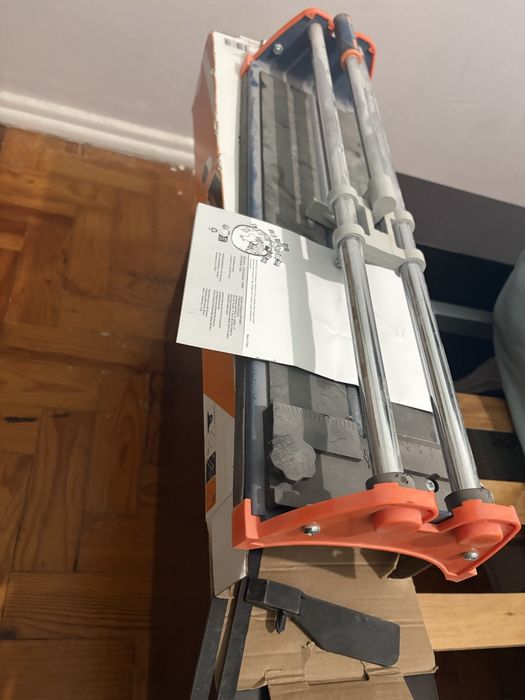 Cortador de ceramica