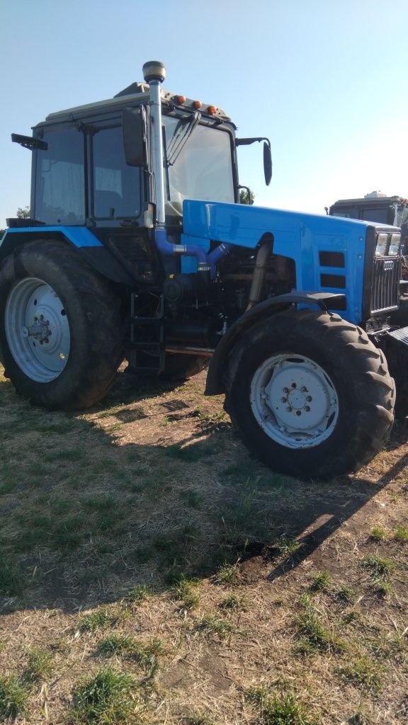 Продам МТЗ 1221.2