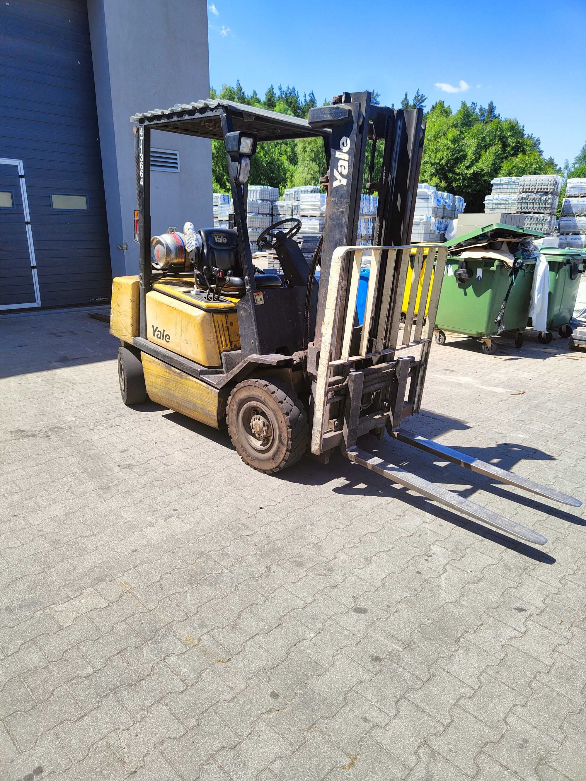 YALE GLP 25RF [2004] wózek widłowy 2500kg  LPG/ KSIAZKA UDT