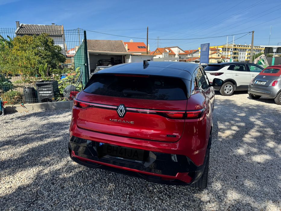 Renault Mégane E-Tech Techno EV60 220cv (60 kWh) 100% eletrico – 2023