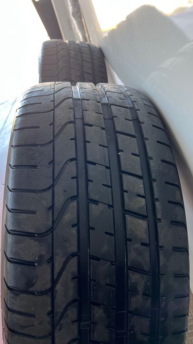 Jantes 19 com pneus P-ZERO