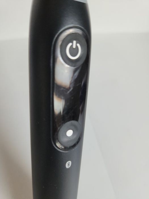 Szczoteczka oral b io series  8