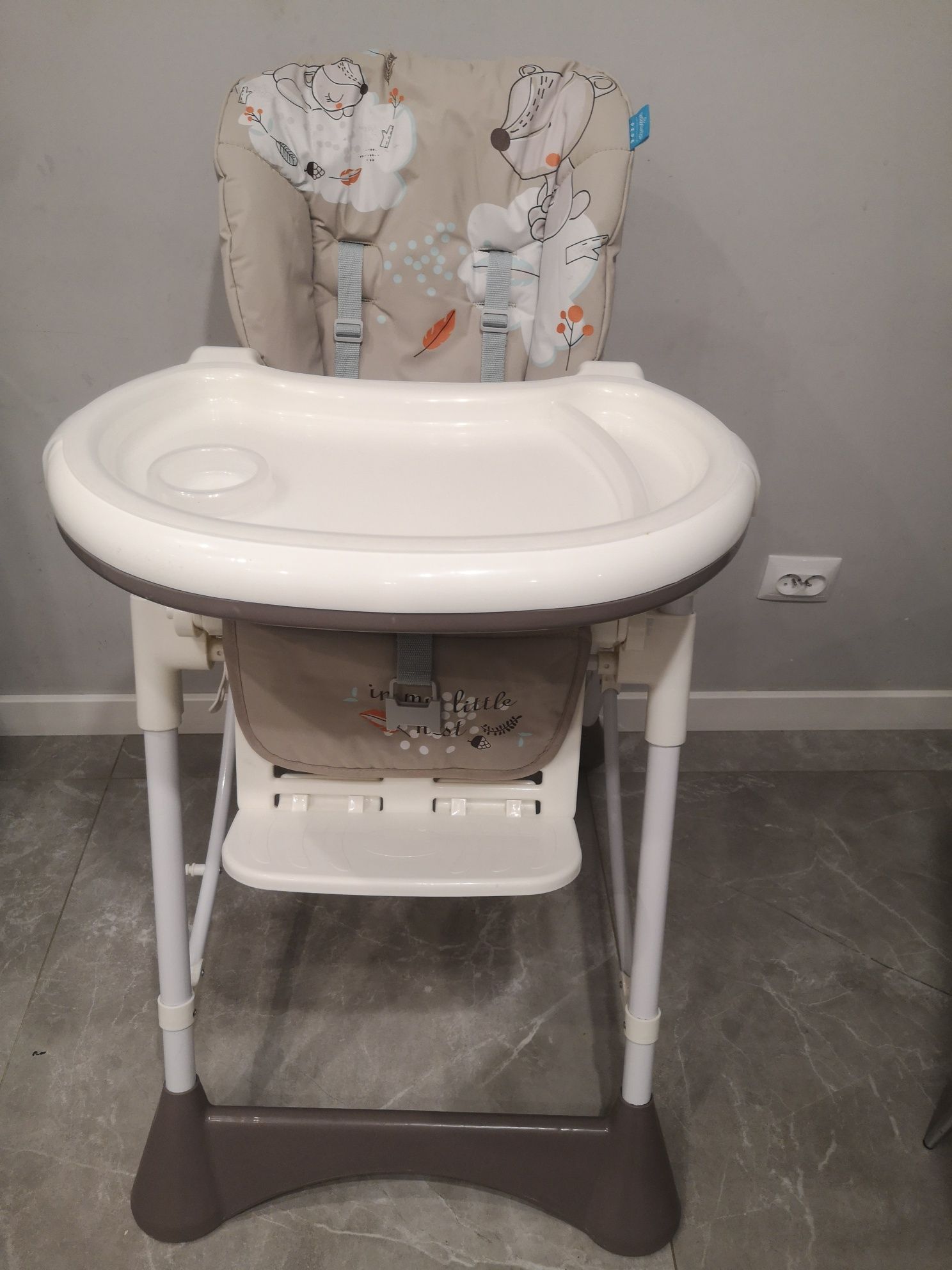 Krzesło krzesełko fotelik do karmienia dziecięce baby design