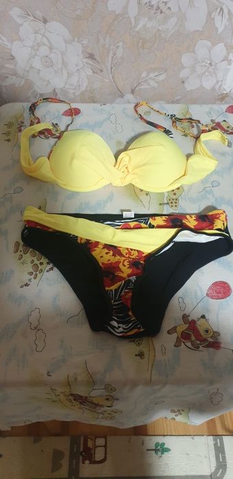 Жіночий купальник