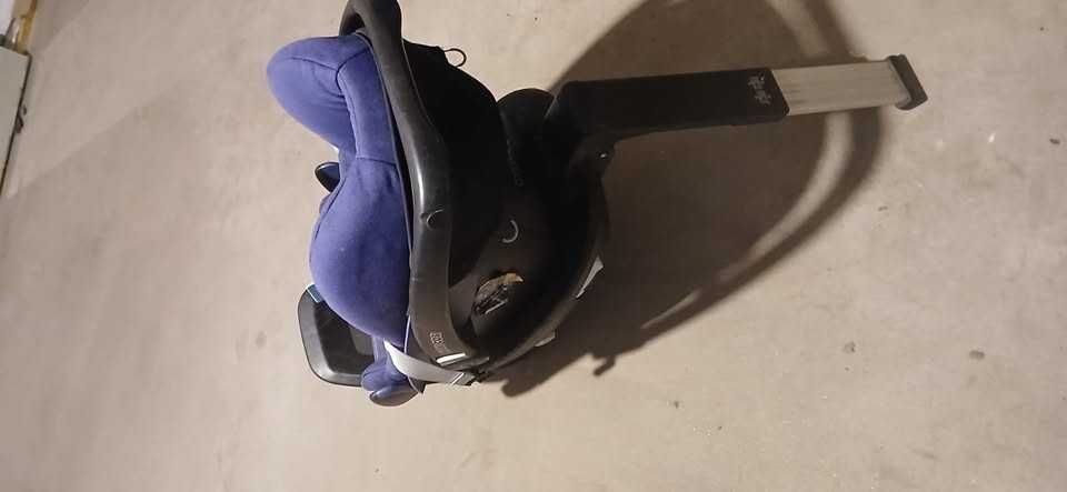Maxi Cosi fotelik i baza isofix