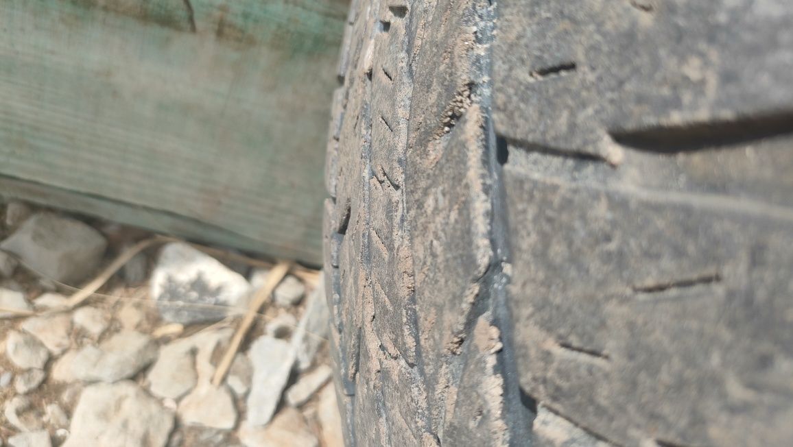Komplet 4 opony całoroczne Yokohama Geolandar A/T G015 225/70R15 100T