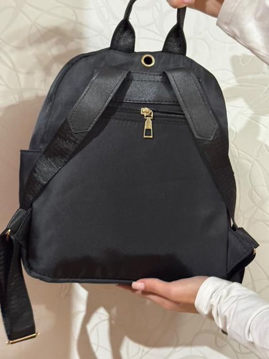 продам новый рюкзак,состояние 10/10 не разу не пользовались