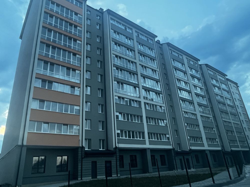ТЕРМІНОВО! Двокімнатна квартира з видом на річку 76,7 кв.м.