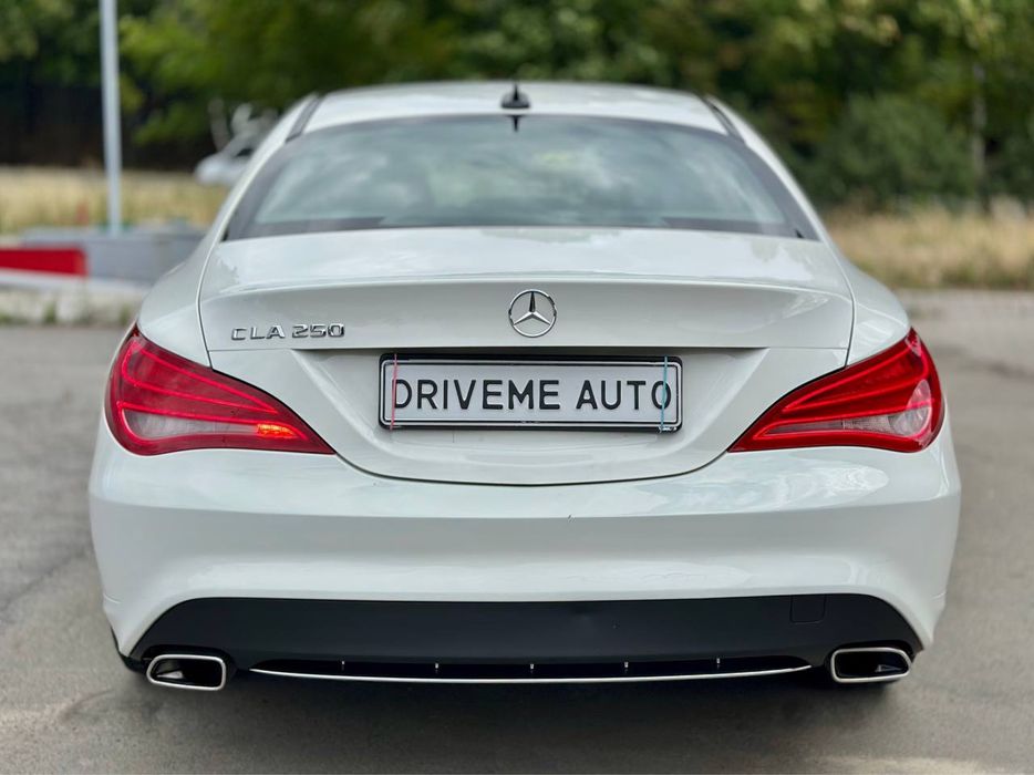 Mercedes Benz CLA